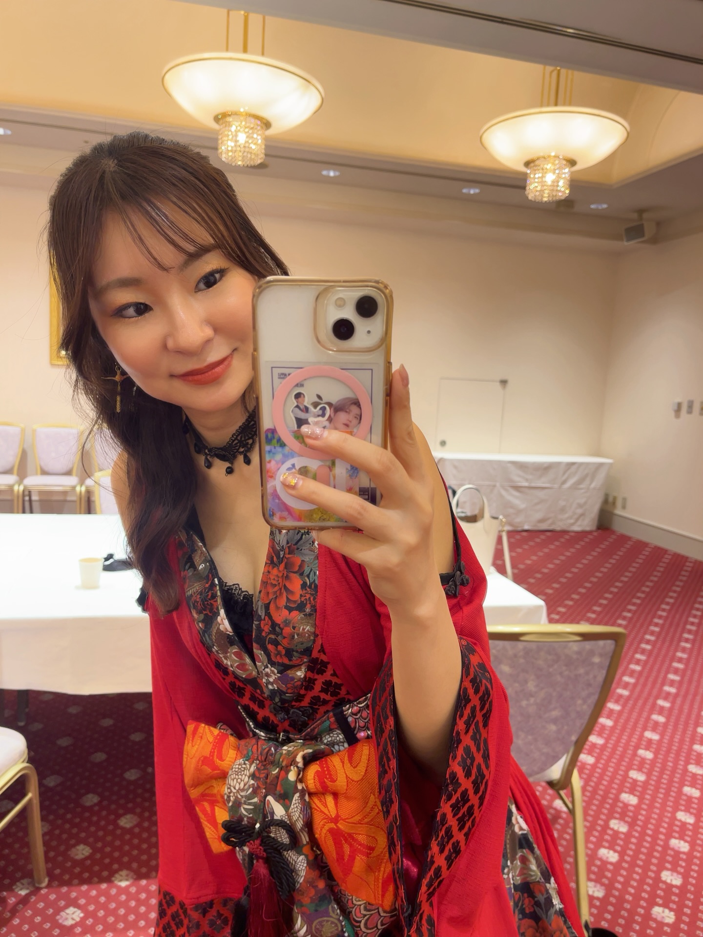 千葉県にて、企業様パーティでマジックショー🦊🪄
 
偶然、関東に滞在している時期にお問合せいただいて
たまたまその日だけスケジュールが空いていたので
お伺いが実現した、幸運に恵まれたお仕事でした🥰✨
 
たくさんゲストを絡めて欲しい！とのことだったので
7人ほどステージにお越しいただき、マジックを体感していただきました✨
 
ありがとうございました‎( ᴗ ᴗ)"⟡.·
 
 
 
#マジシャン梨花 #女性マジシャン #出張マジック